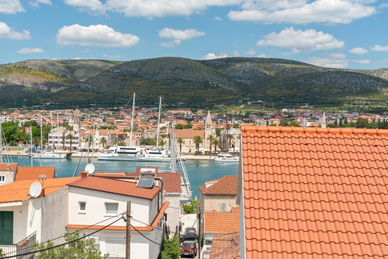 Apartments Orlic Trogir Exterior photo